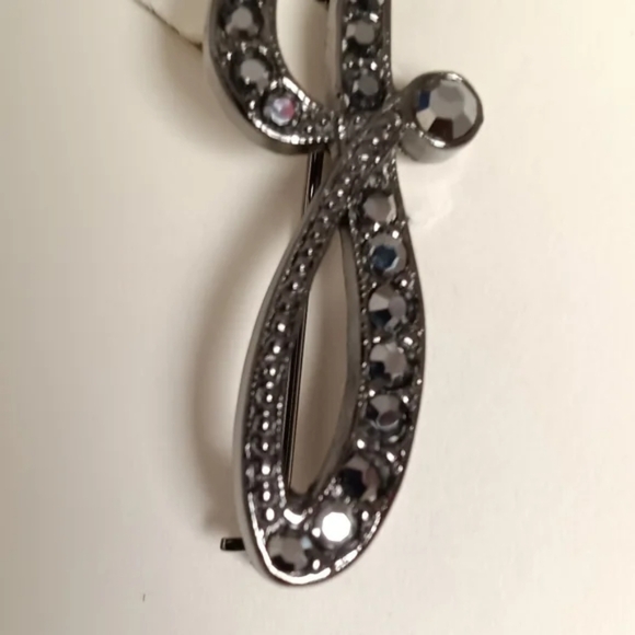 Vintage Liz Claiborne Villager Initial "J" crystal brooch - Picture 3 of 6
